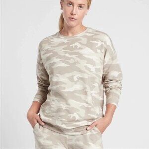 Athleta Balance Pullover Printed Sweatshirt Camo Lux Oatmeal Heather Size XL